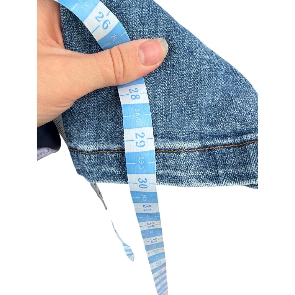 KUT from the Kloth Maya High-Rise Wide Leg Jeans in Affection 6 - Picture 6 of 8